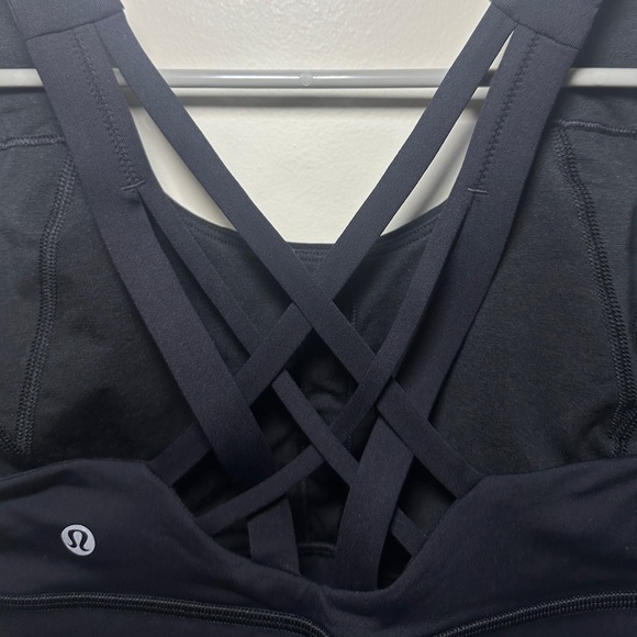 Lululemon Free to be Elevated Bra DD Cup size 6 - Picture 8 of 10